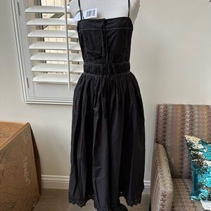 Rhode dress with fun details!